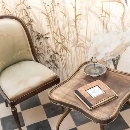 Le Secret, Terremarine Apartment